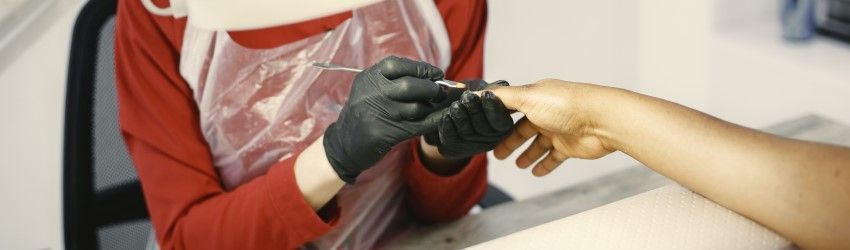 Qual o investimento inicial para um salão de manicure e pedicure?