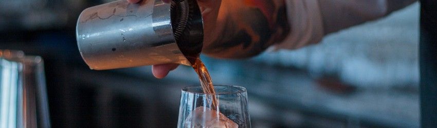 5 Características Essenciais para Softwares de Cafés e Bares